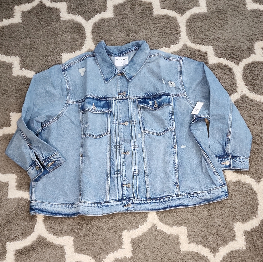Old Navy Classic Jean Jacket - Picture 3 of 6